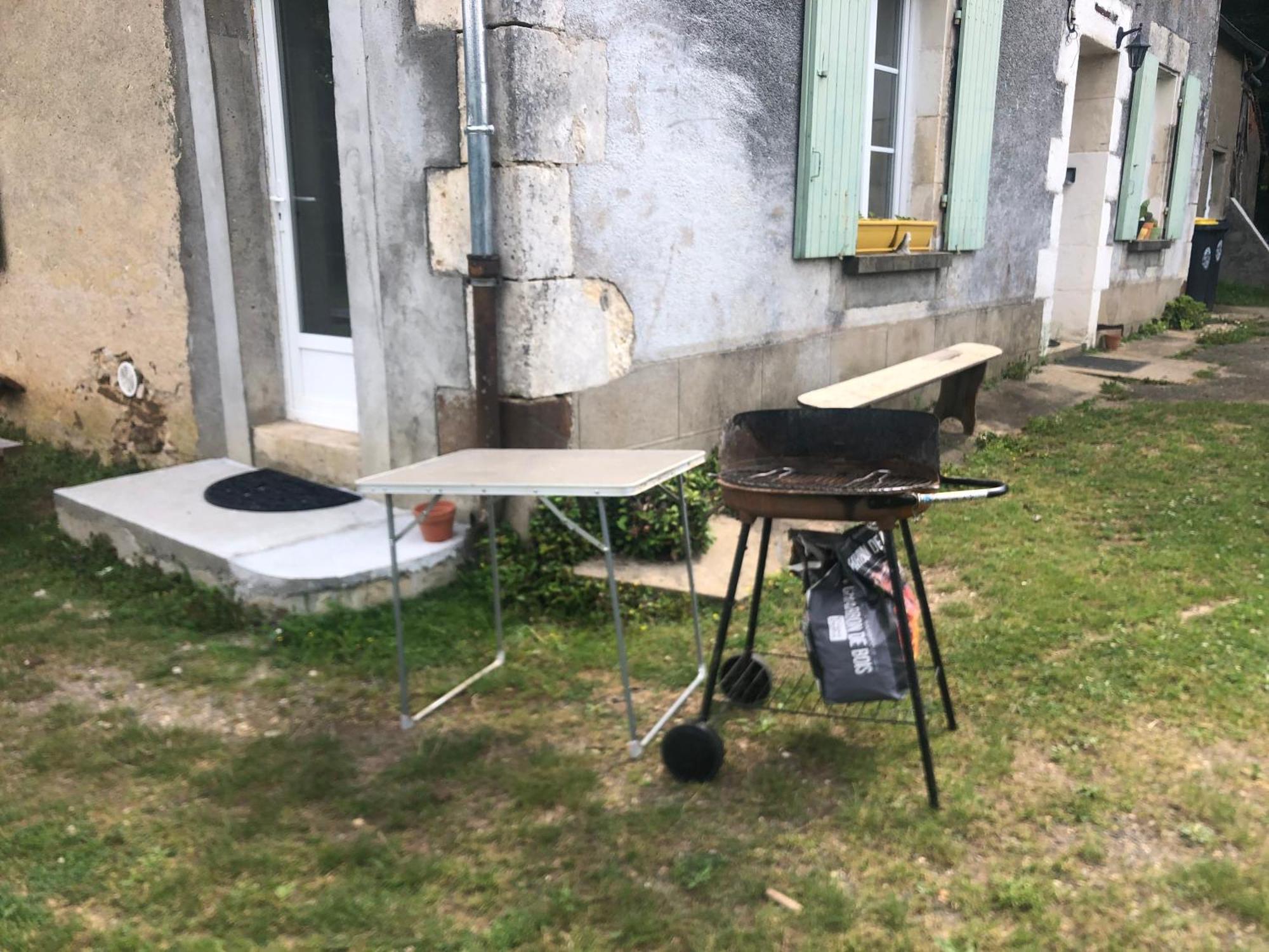 Gite Aux Anes Avec Spa Menetou-Ratel Exteriör bild